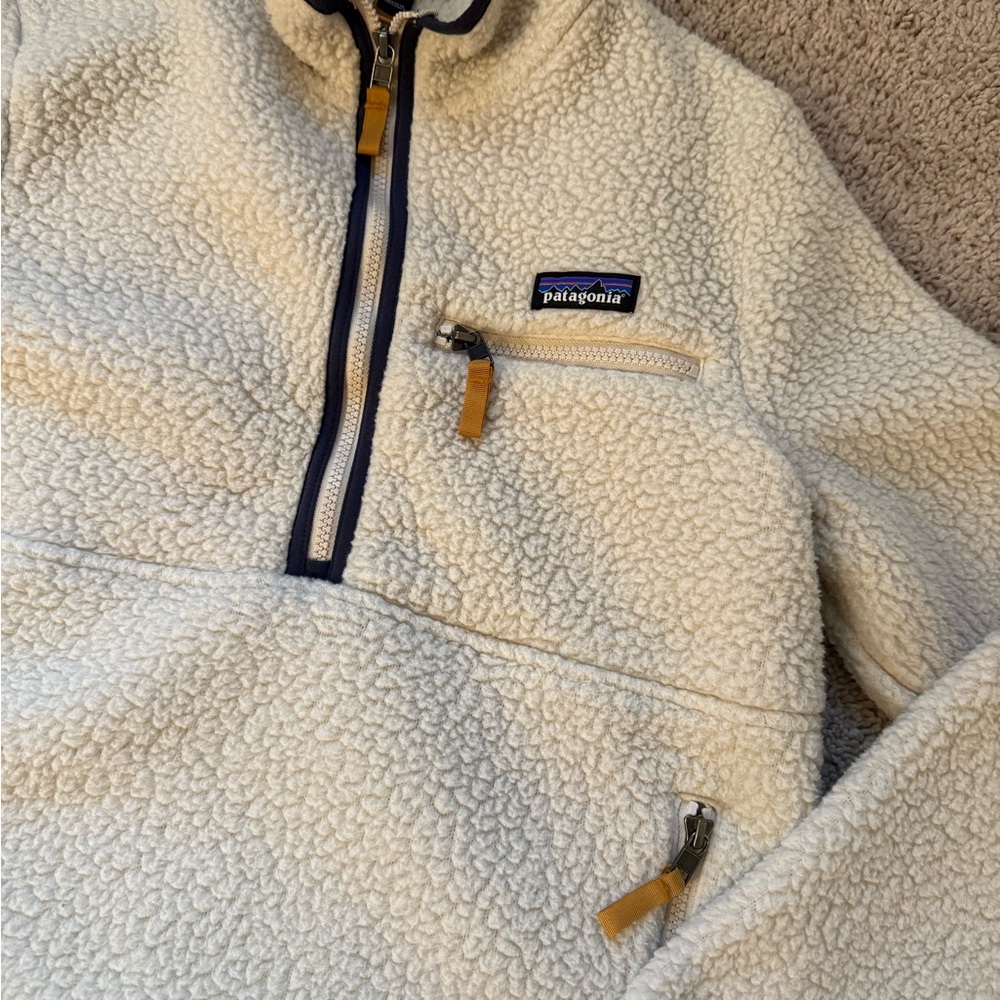 Patagonia Off-White Fleece Women's Retro Pile Fleece Marsupial Pullover/Jacket - Picture 3 of 5